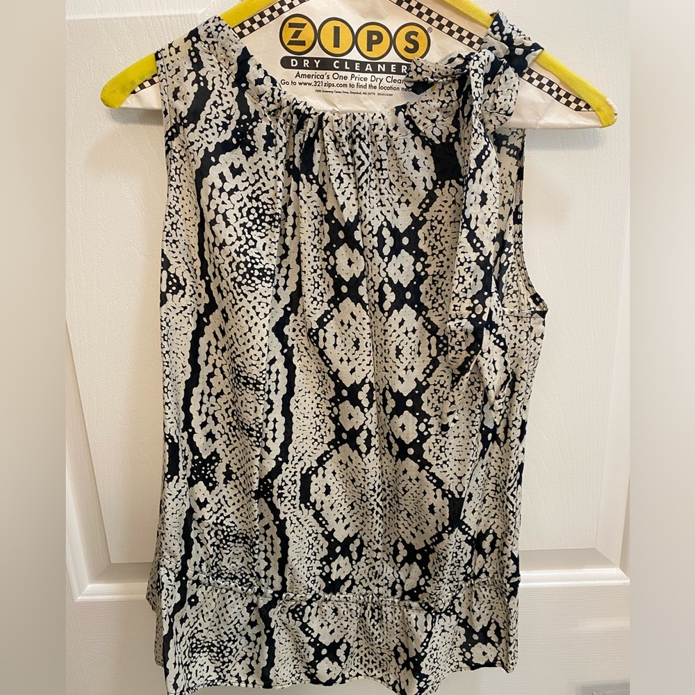 Ann Taylor Loft tank blouse. Black and grey snake print. Size MP.